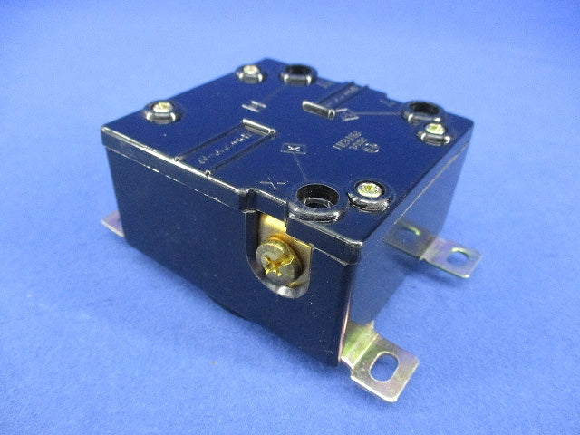 3P30A埋込コンセント MU2814
