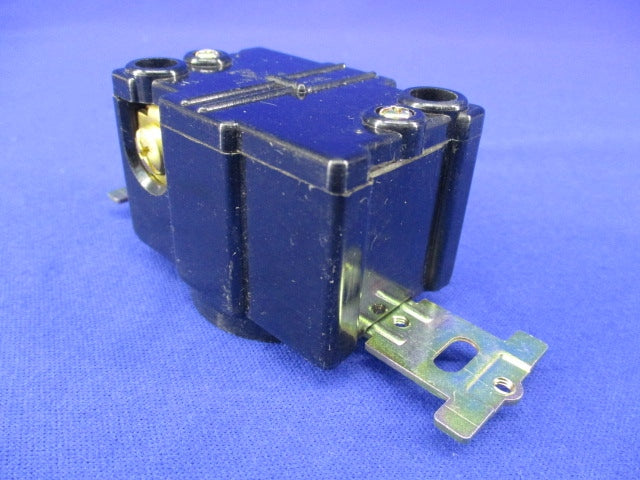 2P30A埋込コンセント(2個入) MU2813