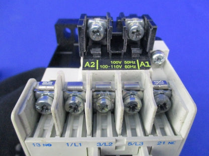 開放形電磁開閉器100V S-N12+TH-N12