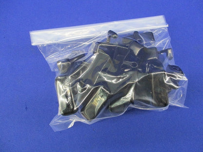 カバークランプ用端末保護キャップ カバー(22個入)(黒) CVCBC