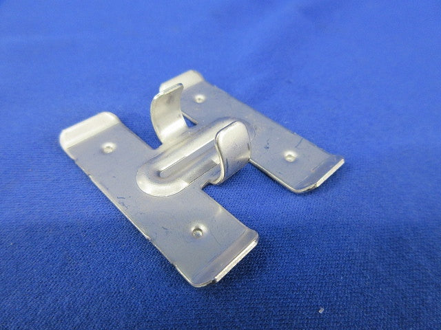ステンレス ダクタークリップ用受具 配管支持金具(7個入) S-FEPUS