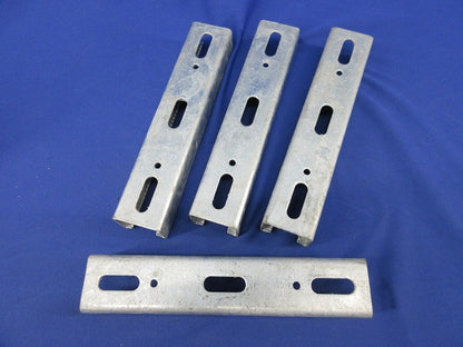 短尺ダクターチャンネル(天井・壁面用)(亜鉛)(4個入) Z-D1S20