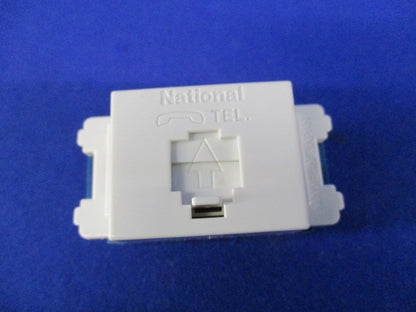 埋込テレホンモジュラジャック(6極4心)(10個入)(ホワイト) WNT15649W