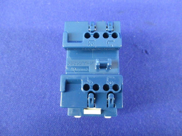 埋込テレホンモジュラジャック(6極4心)(10個入)(ホワイト) WNT15649W