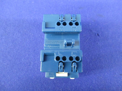 埋込テレホンモジュラジャック(6極4心)(10個入)(ホワイト) WNT15649W