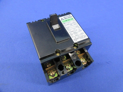ノーヒューズブレーカ3P15A NF30-CB
