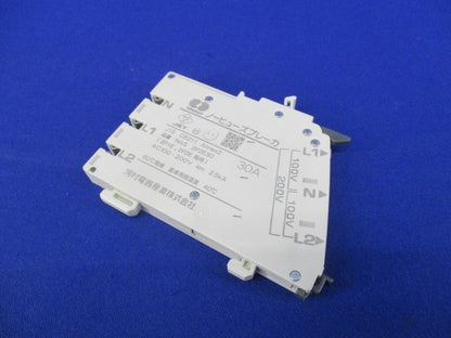 ノーヒューズブレーカ2P2E30 NAS2P2E30