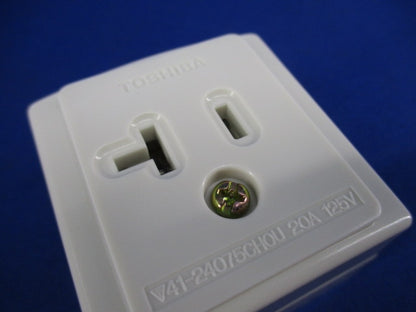 15A20A兼用露出コンセント(12個入) DC1171(W)