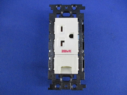 絶縁アースターミナル付接地コンセント(4個入) NDG2781EN