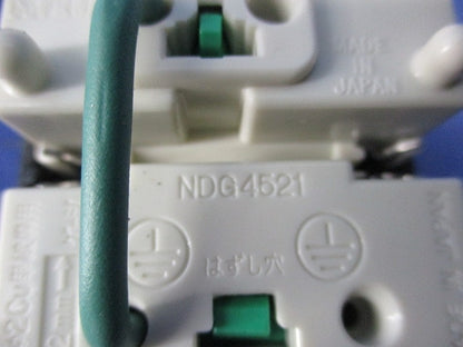 接地コンセント(5個入) NDG2481EN
