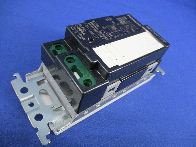 埋込 遮断機能付 感熱・トラッキングお知らせコンセント(ホワイト) WTN35123WK