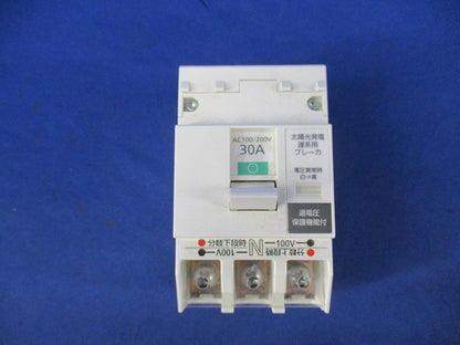 太陽光発電用連系ブレーカ3P3E30A BSH33035