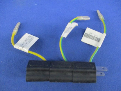 3P→2P 変換プラグ アース線付き 電源変換アダプター LT-114