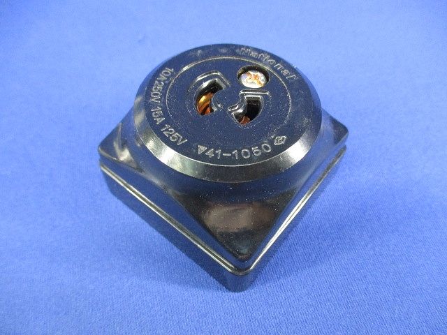 引掛露出コンセントセット(メーカー混在5個入)National WK2215