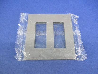 埋込コンセントプレート 6コ用 NKP-3UF-2