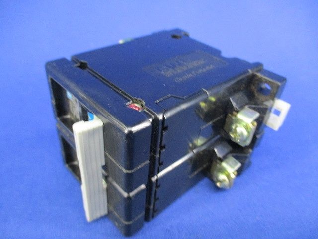 サーキットプロテクタ2P20A CP32D