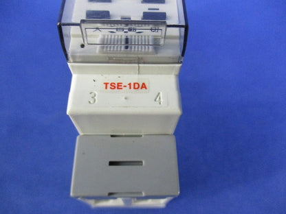 タイムスイッチAC100-220V TSE-1DA