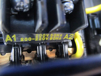 可逆形電磁開閉器200V SW-03RM
