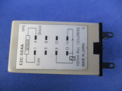 アンプ分離近接スイッチ E2C-GE4A