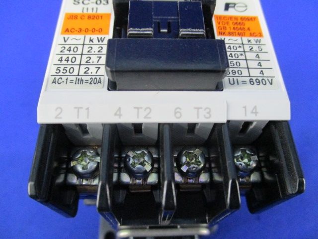 電磁開閉器400V SC-03