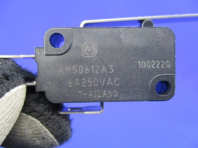 基本スイッチ マイクロスイッチ ヒンジ ショートレバー形 National AM50612A3