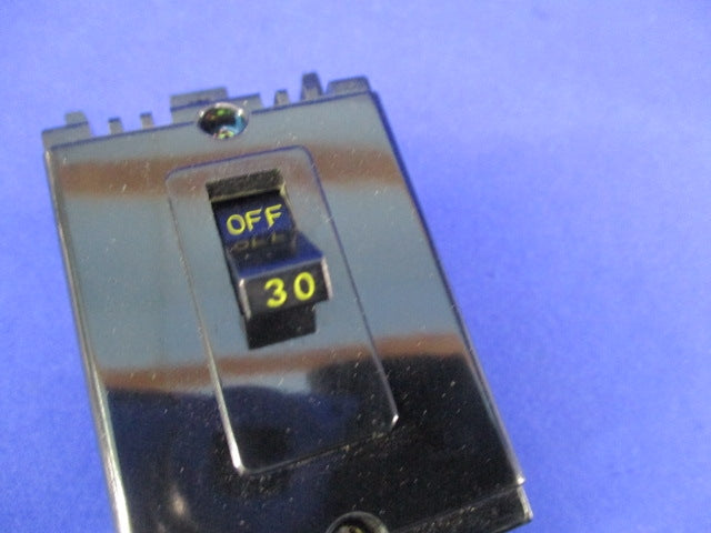 ノーヒューズブレーカ2P30A(ジャンク品) NF30-CB