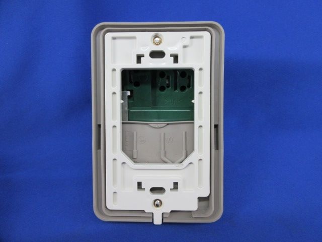 フル接地防水ダブルコンセント WK4105