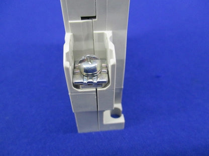 サーキットプロテクタ１P2A CP31FM/2
