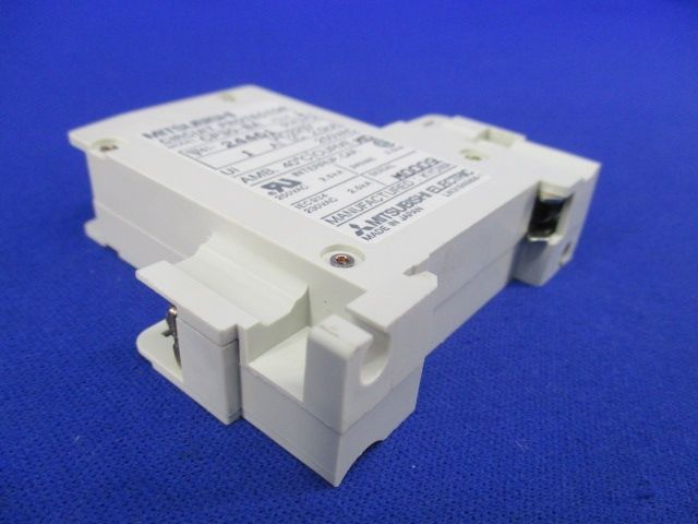 サーキットプロテクタ1P1E1A CP30-BA