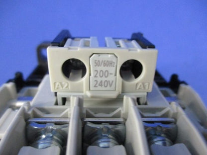 開放形電磁開閉器 2.8A-4.4A MSO-T21