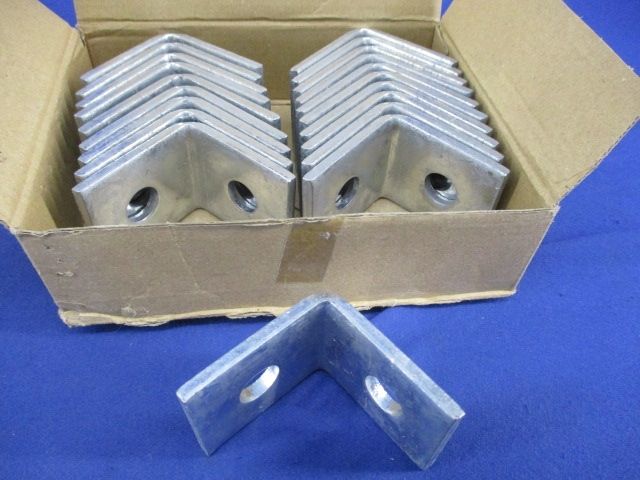 ワールドダクター 壁面振れ止め金具(20個入) Z-41A1