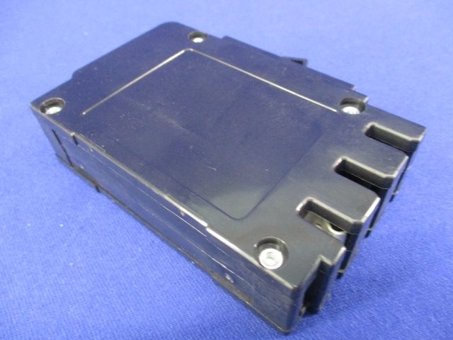 漏電ブレーカ2P2E20A 30mA BV-CP2
