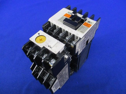 電磁開閉器 4A-6A DC200V SC-05/G+TK-0N