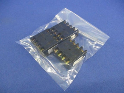丸形 共用ソケット 8ピン 裏面接続用(3個入) P3G-08