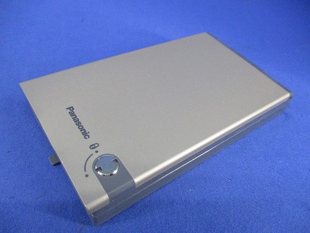 防雨薄型コンセントガードプレート3コ用(簡易鍵付) WTF7983