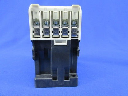 コンタクタ形電磁継電器 SR-T5