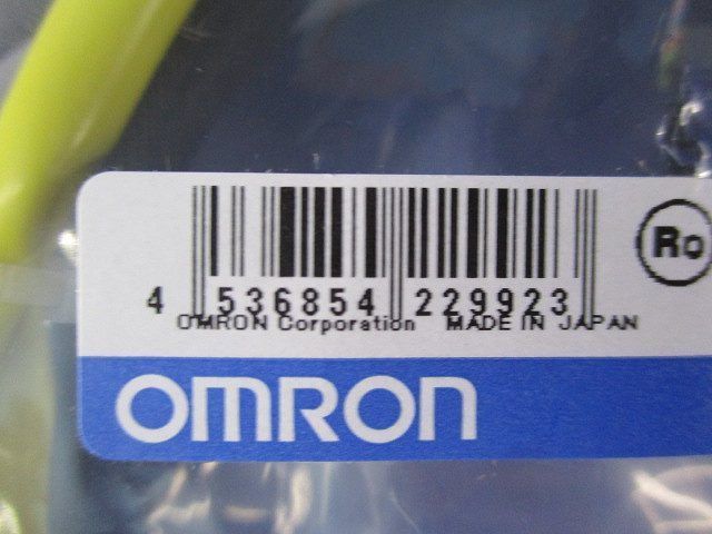 omron コネクタ端子台変換ユニット専用接続ケーブル XW2Z-200D