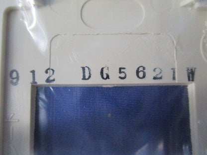 カラープレート?型 角型コンセント用(13個入) DG5621W