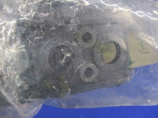 軽量間仕切り台座(60個入) KSD-65-1