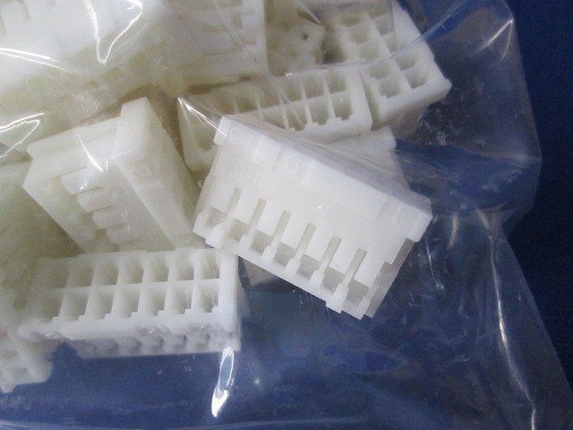 長方形ハウジングコネクタ(100個入15袋) DF1B-14DS-S.5RC