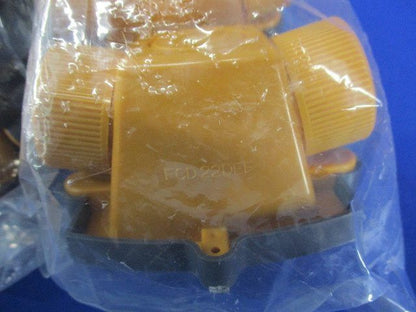 デッキプレート用両口エンド(10個入) CD-22SEF