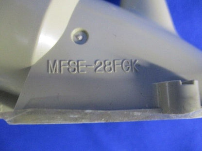 PF管F・ころエンド(10個入)(変色有) MFSE-28FGK