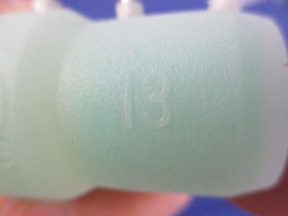 樹脂断手ソケット(30個入) 16