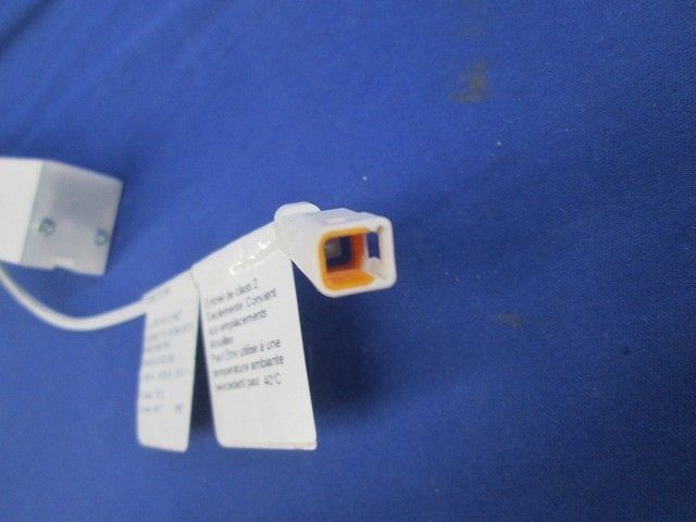 ADONIS True Color IP67 ホワイト HD10 0.63ｍ (2個入) A72793/2