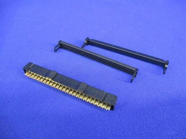 コネクタハウジング(20組入) HIF38A-50D-2.54R