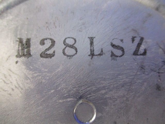 丸型露出ボックス(亜鉛)(3個入) M28LSZ