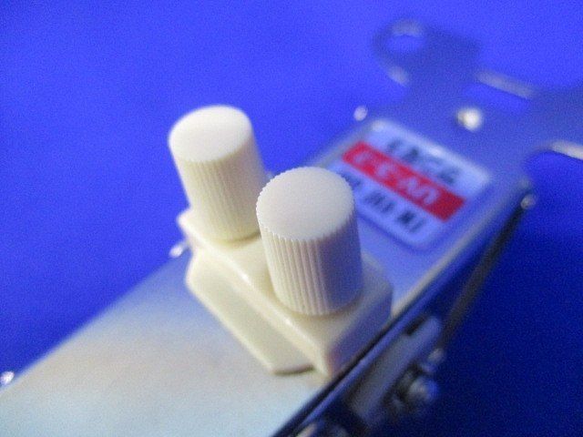 直列ユニット(汚れ有)(2個入) UV-3-7