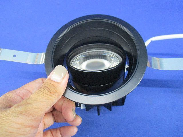 LEDダウンライトφ100(電球色) LZD-91946LBE