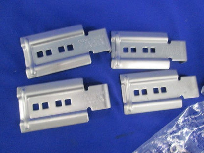 みぞ形鋼用振れ止め金具(4個入) S-SNQRS2M