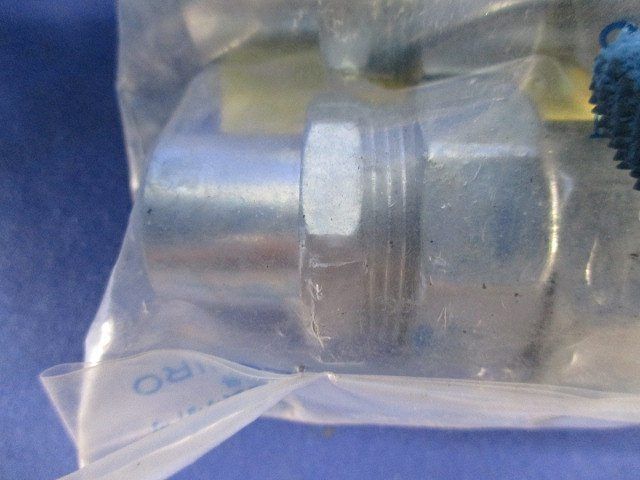 コネクタ(10個入) 17WUC